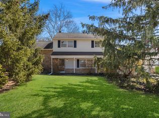17 Richie Ln, Yardley, PA