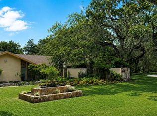 6701 Pemberton View Dr, Seffner, FL 33584