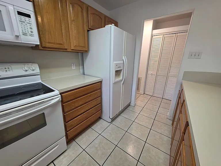 123 Wayside Ln — Photo 6