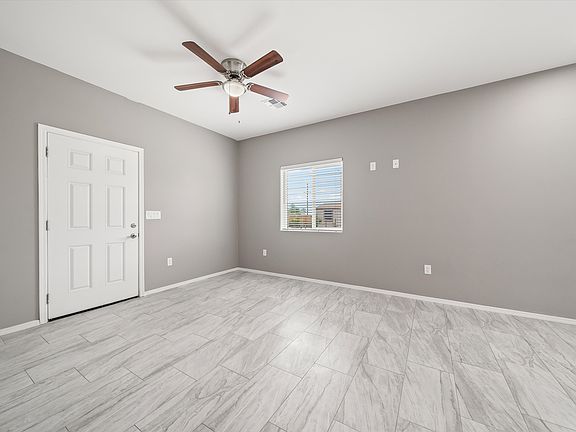 4th image of 1408 W Mohawk Dr Unit 2