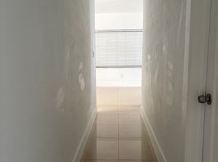 14230 Graves Dr, Miami, FL 33176