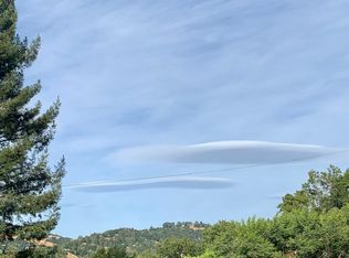 20 Normandy Ln, Orinda, CA 94563