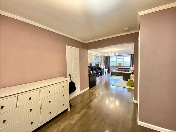 5th image of 29-49 137th St APT 2E