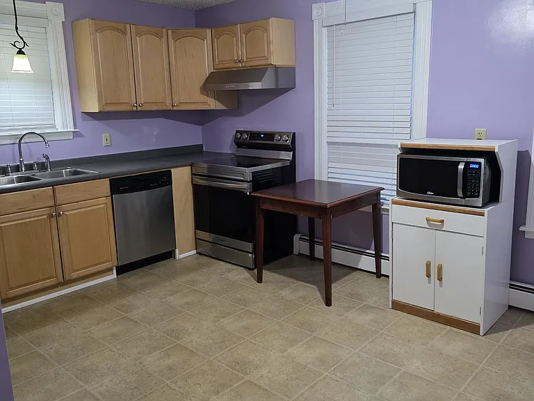 96 E Main St — Photo 13
