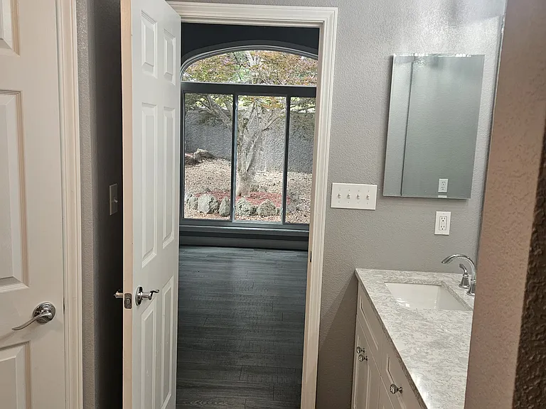 648 Racquet Club Dr #402 — Photo 9