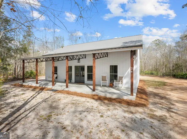 26 Cason Dr, Pembroke, GA 31321