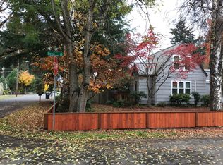 780 Elkay Dr, Eugene, OR 97404