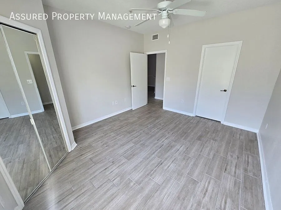 1 bed, 786 sqft, $1,249 — Photo 4