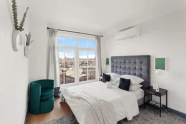 Rented by Rennit Inc.