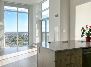 20 Meadowglen Pl E #1800, Toronto, ON M1G0A9