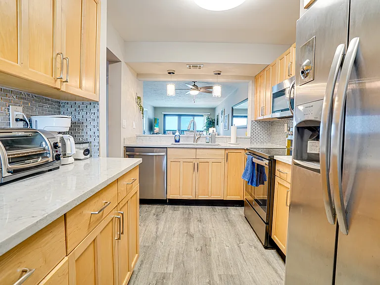 10044 S Ocean Dr #905 — Photo 8