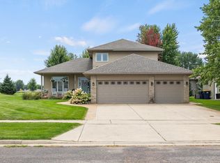 502 Riley Dr, Northfield, MN 55057