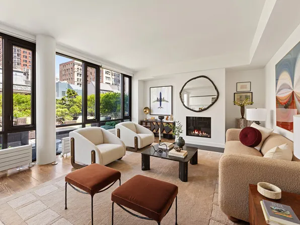 77 Reade Street image 1 of 11