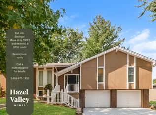913 NW 13th St, Blue Springs, MO 64015