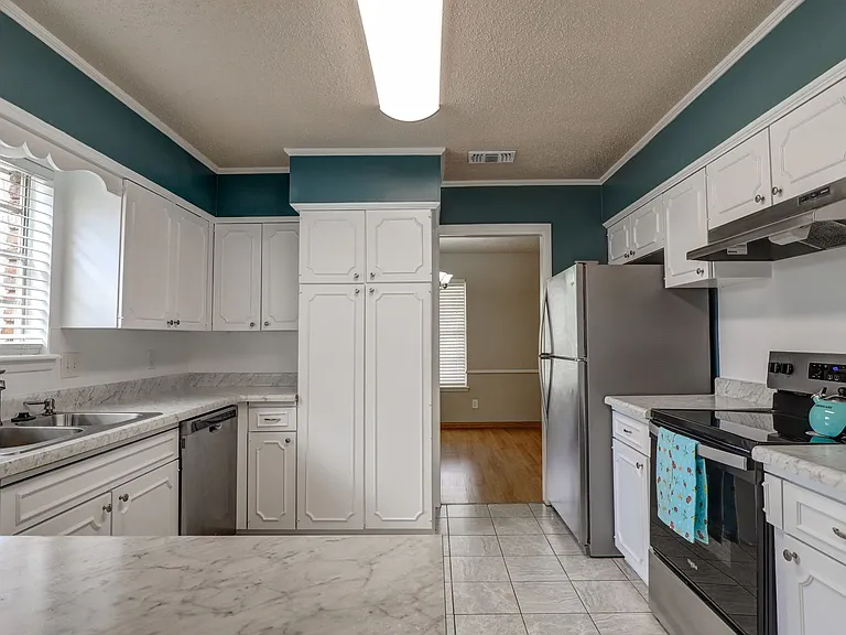 1717 S Park Rd — Photo 5