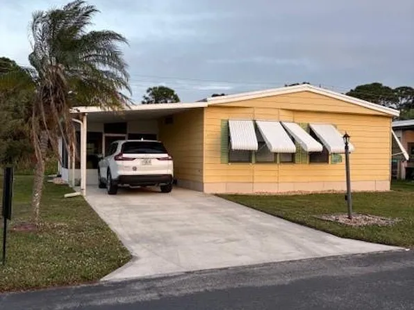 6957 SE Sourwood Dr, Stuart, FL 34997