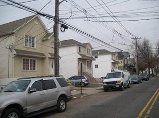 142 South Ave, Staten Island, NY 10303