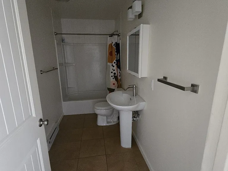 440 Brunn School Rd #C — Photo 11