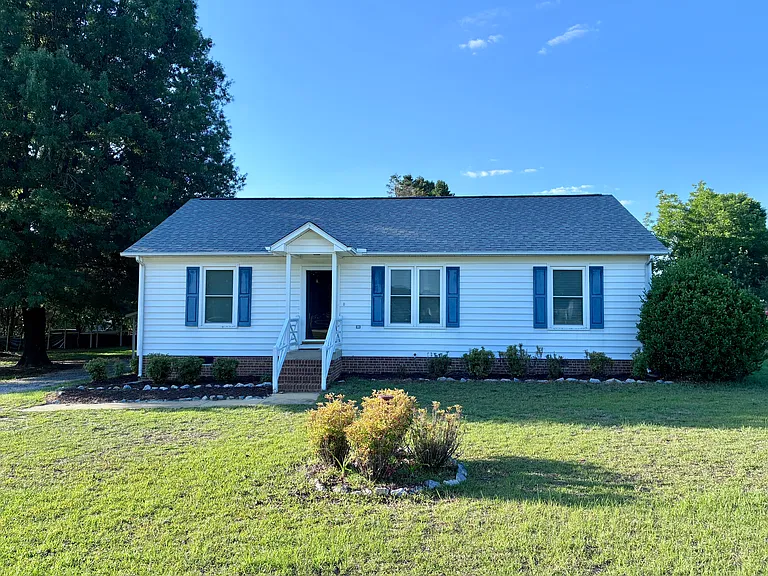 49 Baysprings Ct — Photo 2