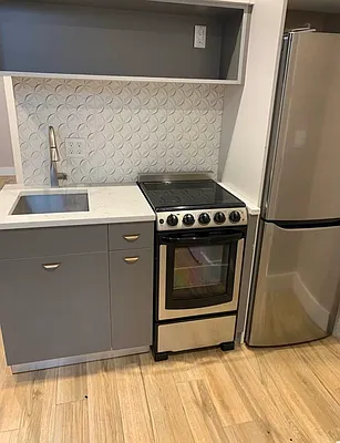 Rented by Brooklyn Group | media 9