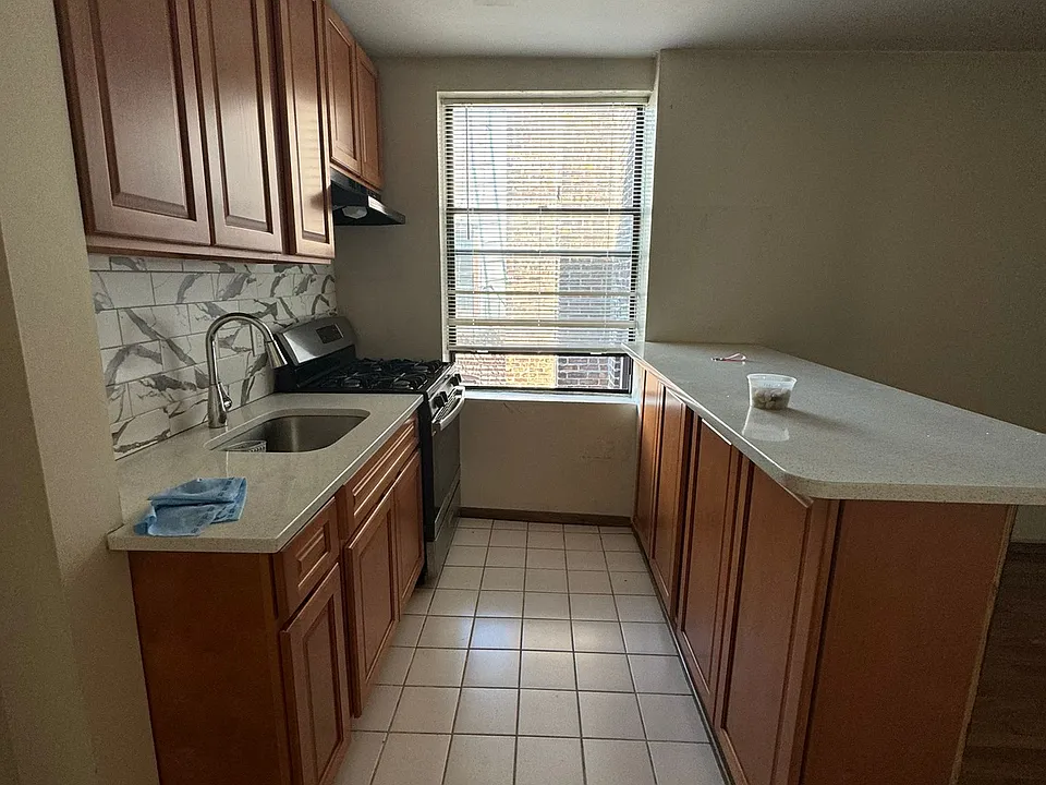 6611 Park Ave #5D