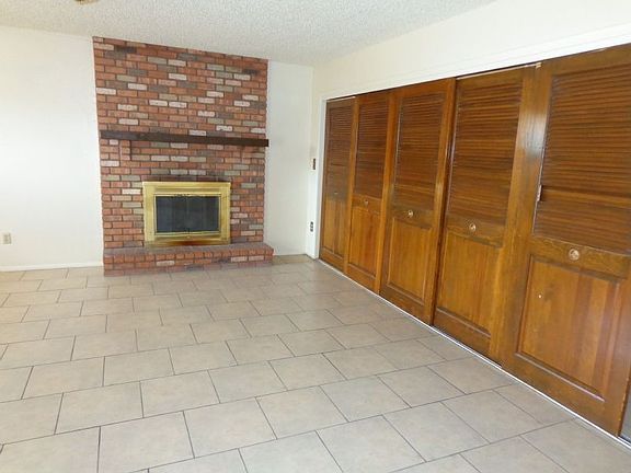 5th image of 4225 W Kaler Dr