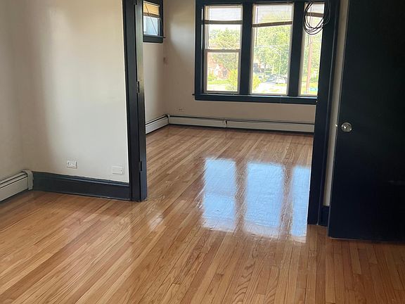 5th image of 11934 S Michigan Ave Floor 2
