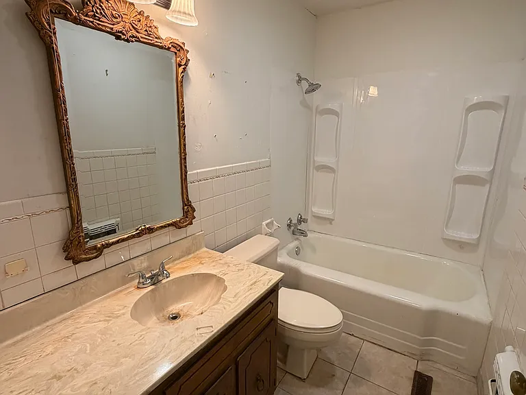 821 N Center St #821 — Photo 16