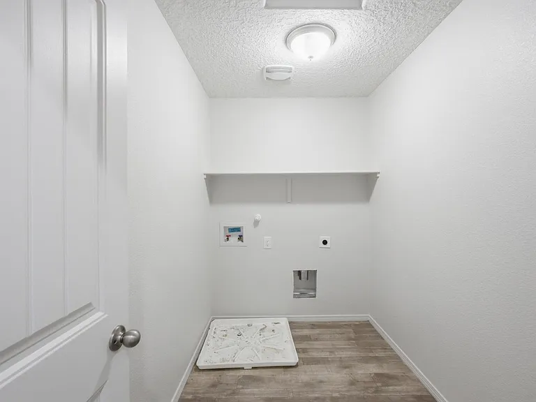 27 Hermanos Loop — Photo 8