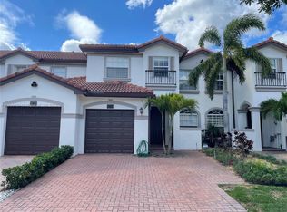 9724 Darlington Pl, Fort Lauderdale, FL 33328