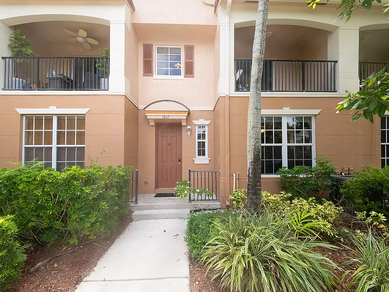 1417 W Wickham Cir #1417 — Photo 19