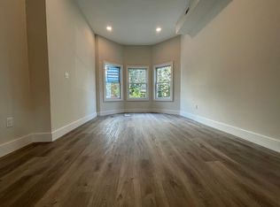 165 Clerk St #1B, Jersey City, NJ 07305