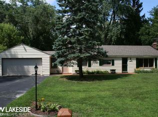 1171 Michelson Rd, Rochester Hills, MI 48307