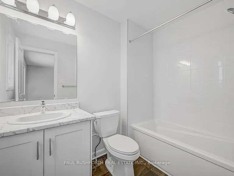 511 Convenire Row — Photo 16