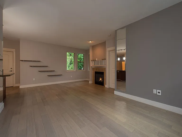 8535 Avondale Rd NE #A201 — Photo 4