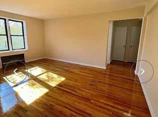 141-24 85th Rd #3, Jamaica, NY 11435