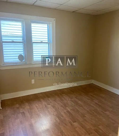 1209 Madison Ave — Photo 9