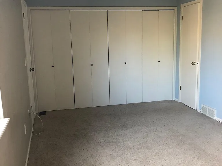 4822 Edison Ave — Photo 12