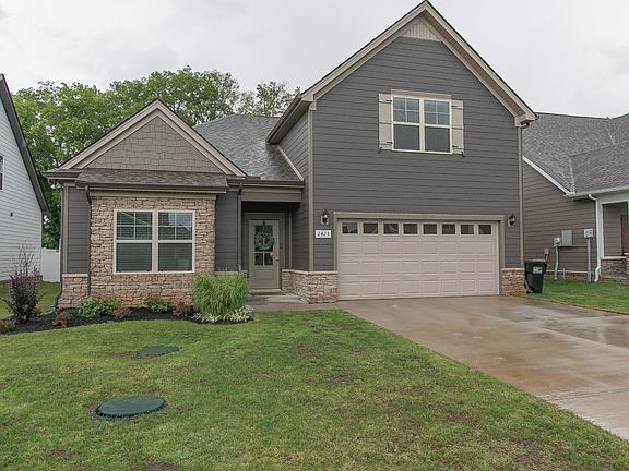 2nd image of 2423 Fig Dr