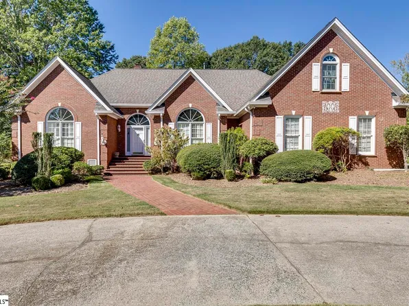 321 Huntcliff Dr, Taylors, SC 29687