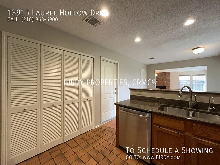 13915 Laurel Hollow Dr — Photo 17