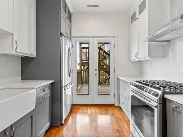 114 Bennington St Unit 2, East Boston, MA 02128