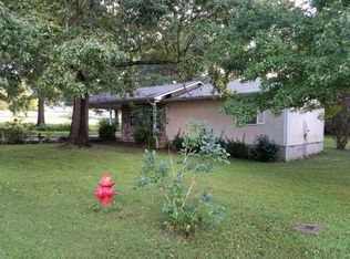 1 Sara Cir, Ash Flat, AR 72513