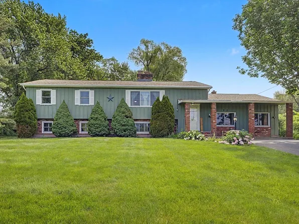92 Alvord St, South Hadley, MA 01075