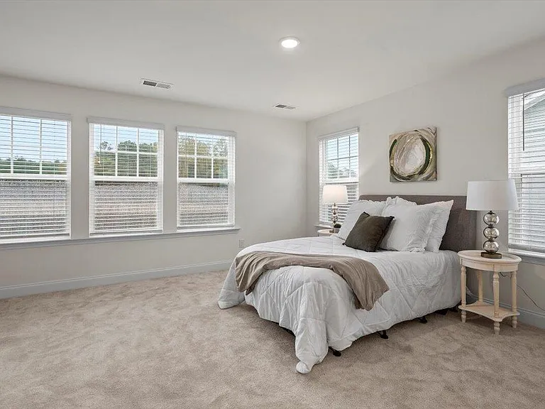 74 Amaryllis Ln — Photo 29