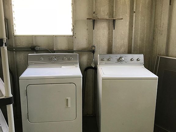 3rd image of 5028 Oakland Hills Ave