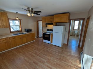 91 Regan St UNIT 2F, Gardner, MA 01440