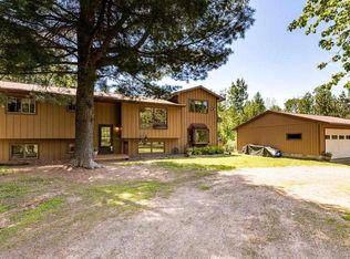 6570 W Hunter Lake Rd, Duluth, MN 55803