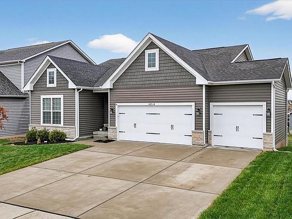 2nd image of 4014 Riverdell Dr