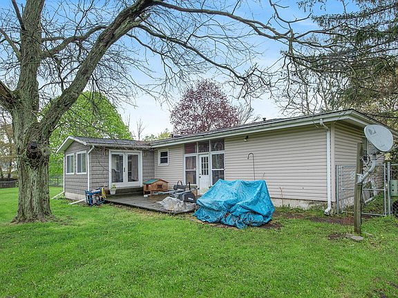 4th image of 195 Burgess Dr